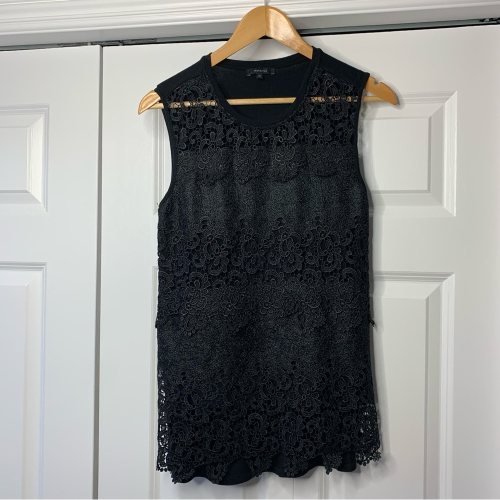 RW&CO Elegant Black Tiered Lace sleeveless  Top Women’s Size US SP